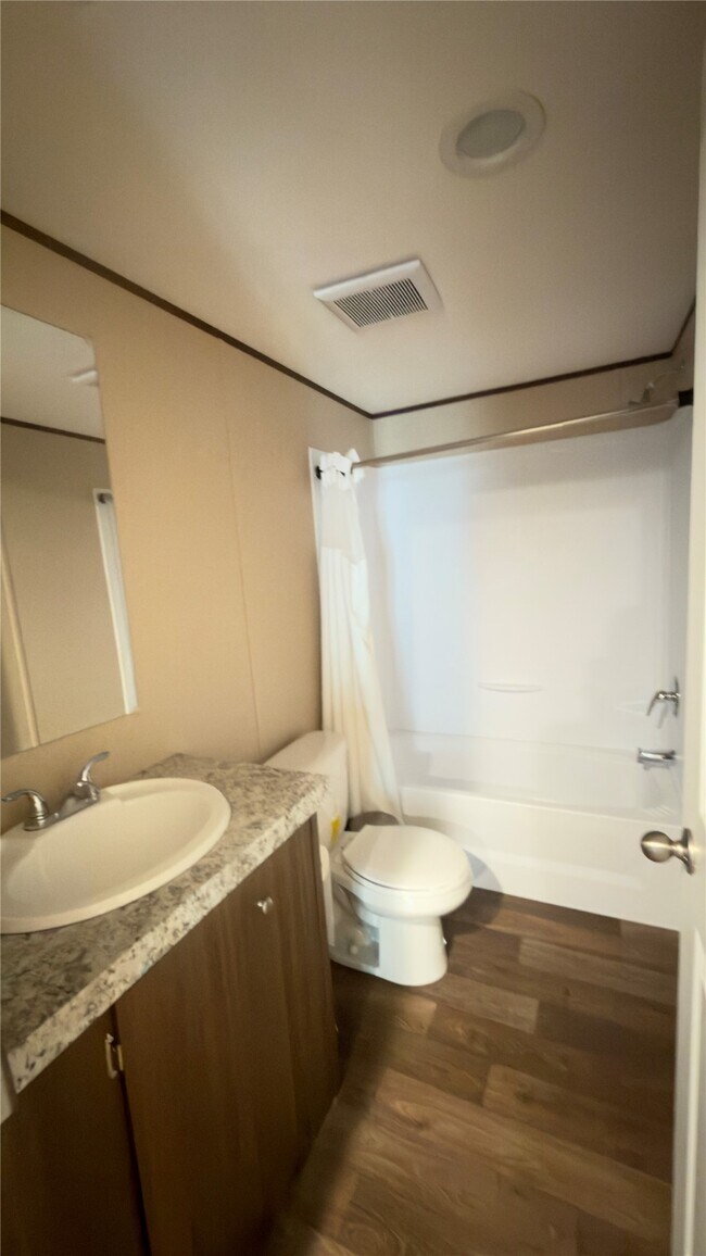 Building Photo - 7173 Rd 5878