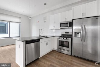 Building Photo - 362 Monastery Ave