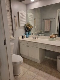 Building Photo - Camden Village