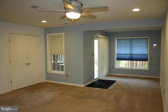 Building Photo - 18212 Endora Cir