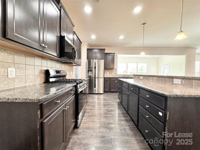 Building Photo - 10428 Honeyfur Ct