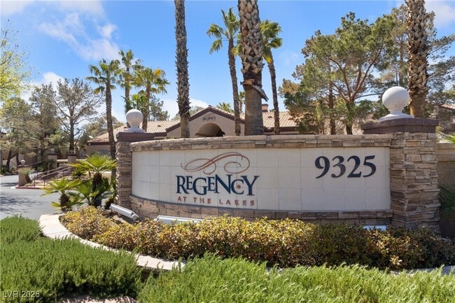 Building Photo - 9325 W Desert Inn Rd