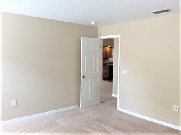 Building Photo - 16245 Coopers Hawk Ave