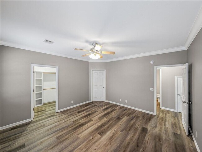 Building Photo - 1030 Harvest St