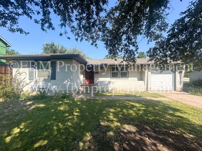 Primary Photo - 101 Pensacola Ave