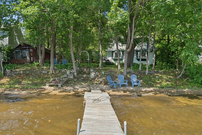 Building Photo - 111 Cottage Rd