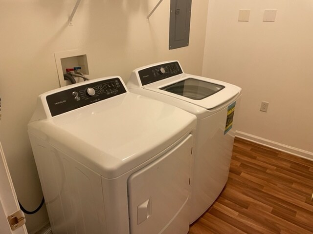 Building Photo - 850 Hidden Ridge Ct