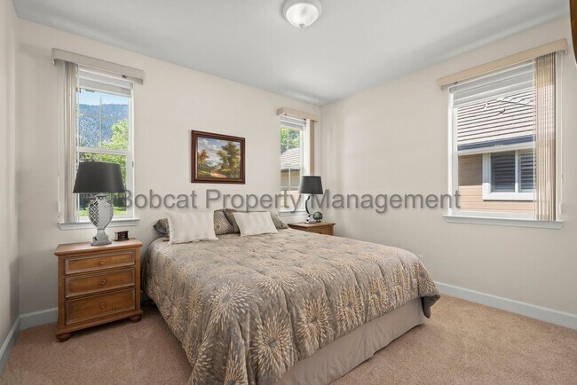 Building Photo - Genoa Lake Golf Club Home | Immaculately M...