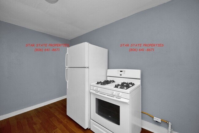 Building Photo - 2 Bed + Office!