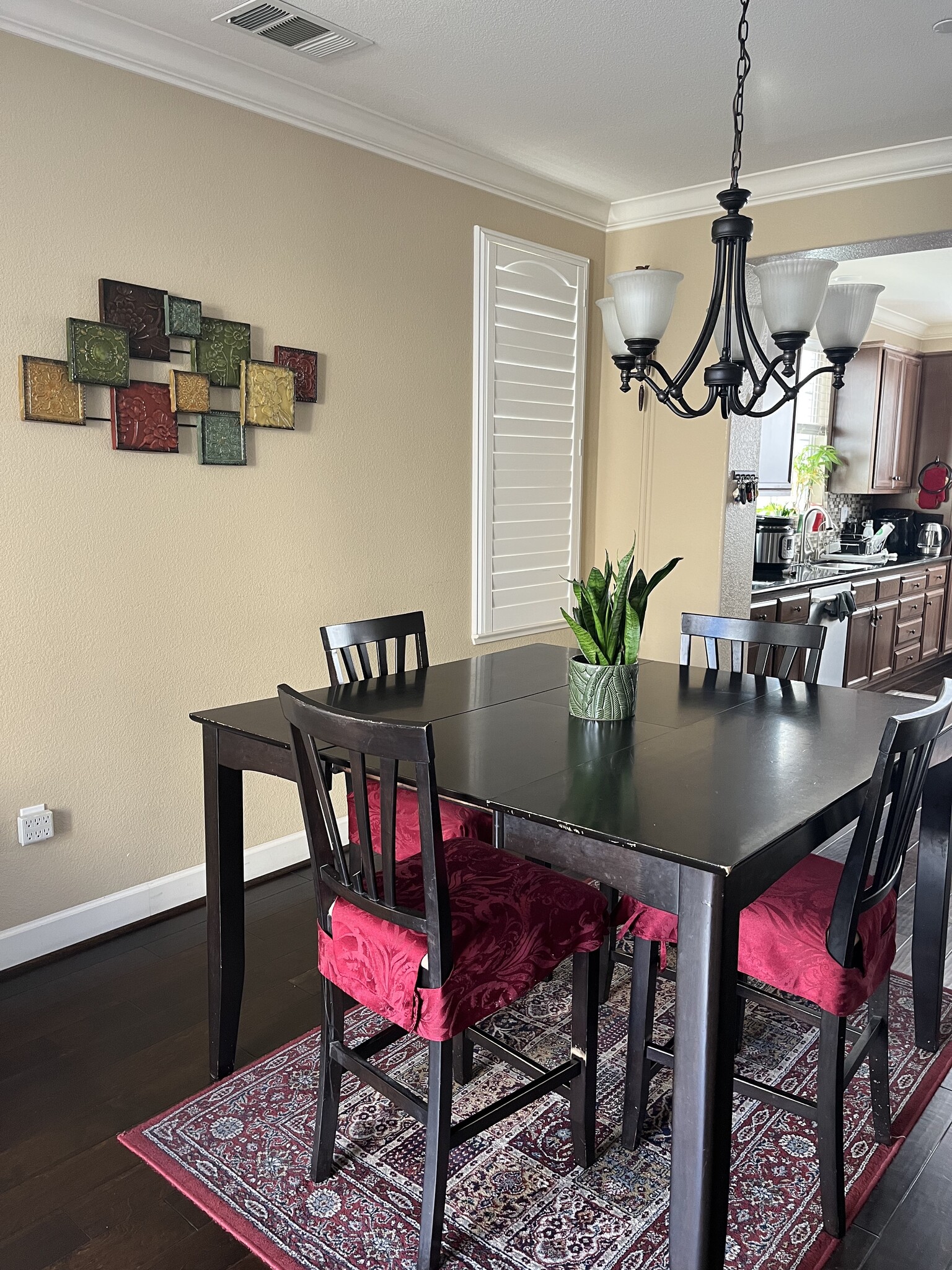 Building Photo - 590 Selby Ln