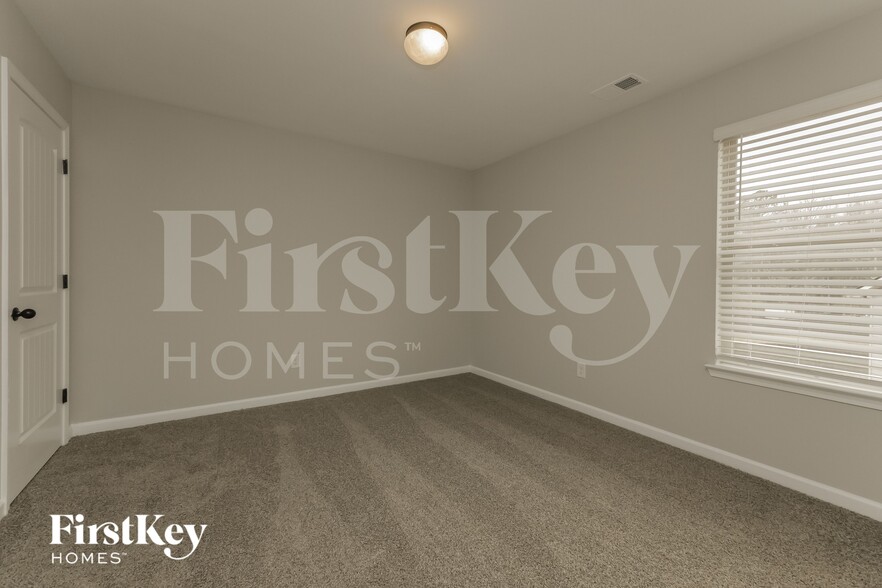 Building Photo - 10927 Buckland Ct