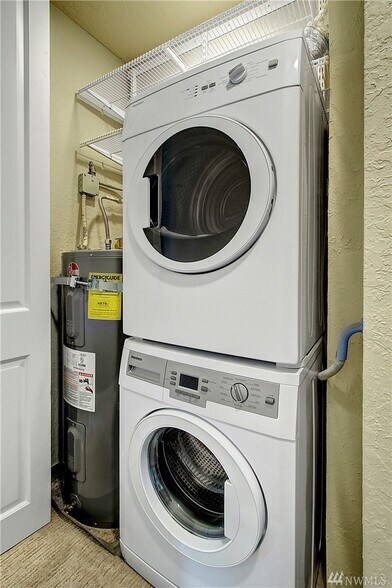 Building Photo - 2625 13th Ave W