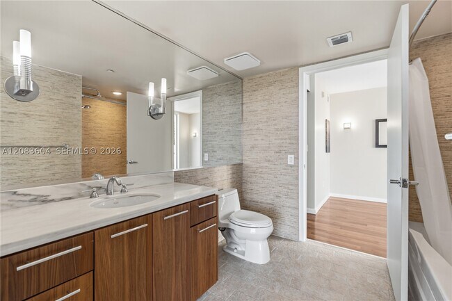 Building Photo - 50 Biscayne Blvd