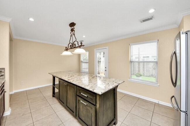 Building Photo - 3815 Pebble Garden Ln