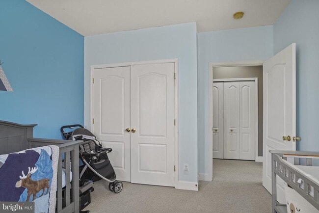 Building Photo - 13868 Greendale Dr