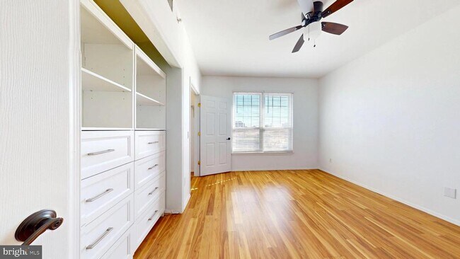 Building Photo - 1591 Spring Gate Dr.