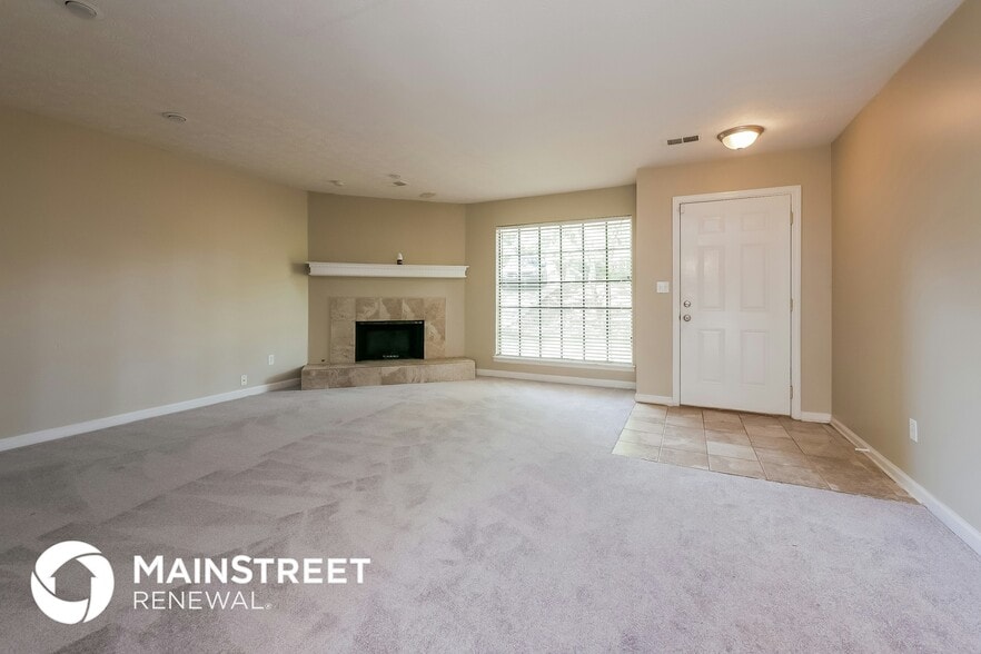 Building Photo - 8202 Winewood Ct