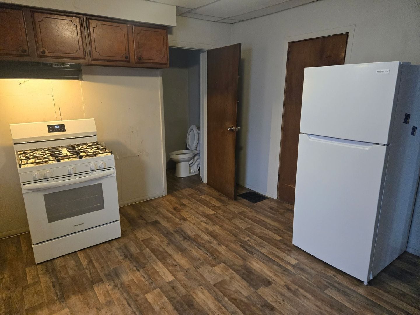 Building Photo - 1305 S Easton Ave