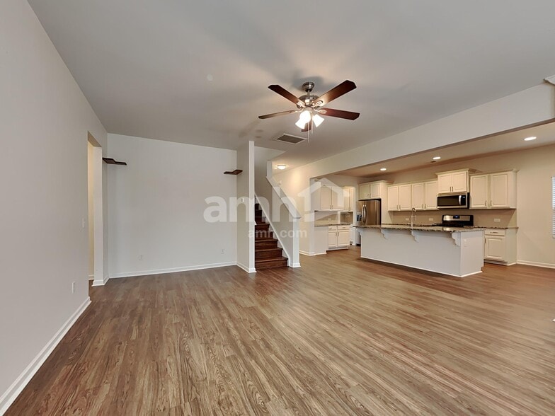 Building Photo - 355 Dunlin Dr