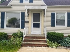 Building Photo - 2611 Brookdale Ave