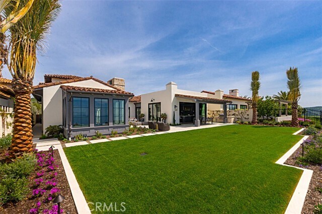 Building Photo - 12 Water Port