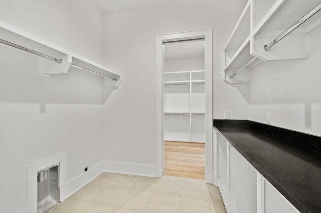 Building Photo - 85 Brookwood Terrace