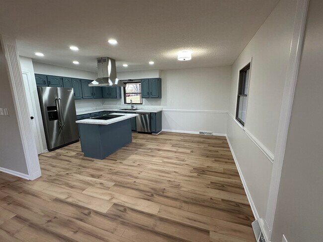 Building Photo - 7269 KY-405