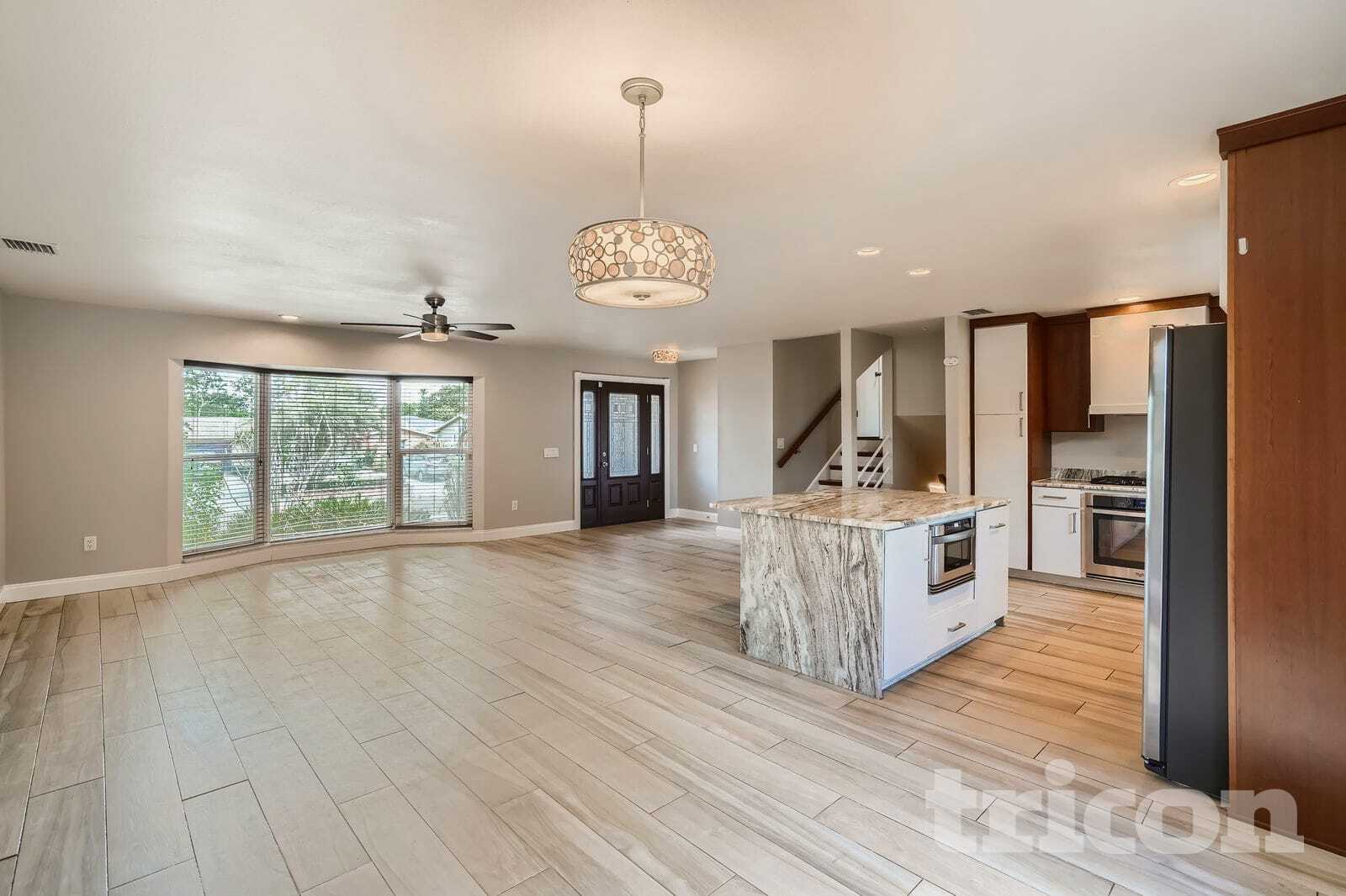 Building Photo - 13764 86th Ave N