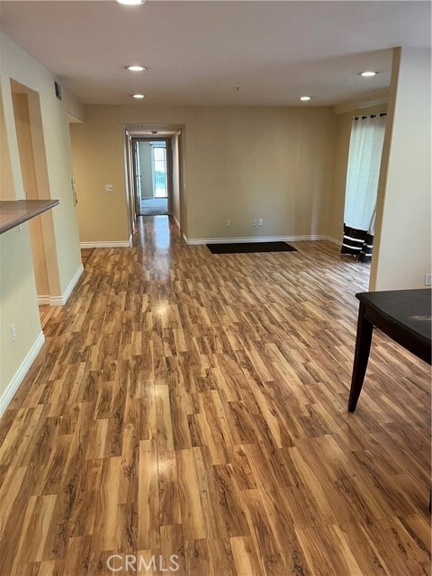 Building Photo - 17735 Kinzie St