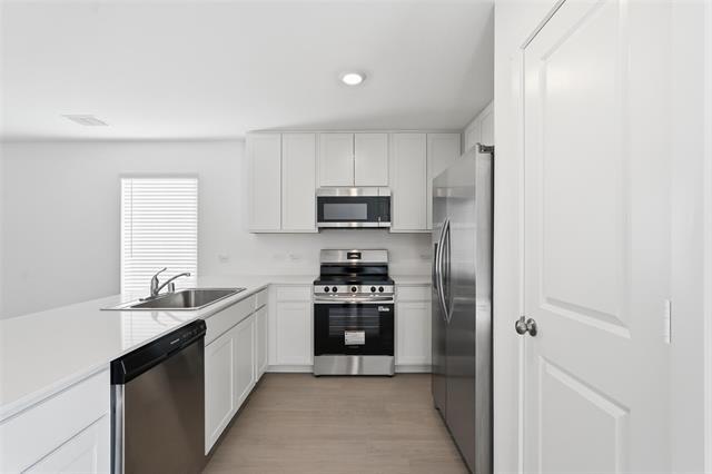 Building Photo - 6804 Haines Dr