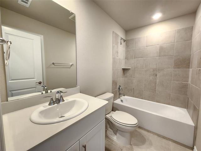 Building Photo - 2119 Dunbar Dr