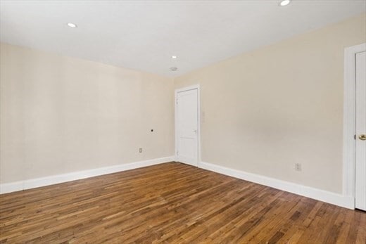 Building Photo - 19 Beechcroft St