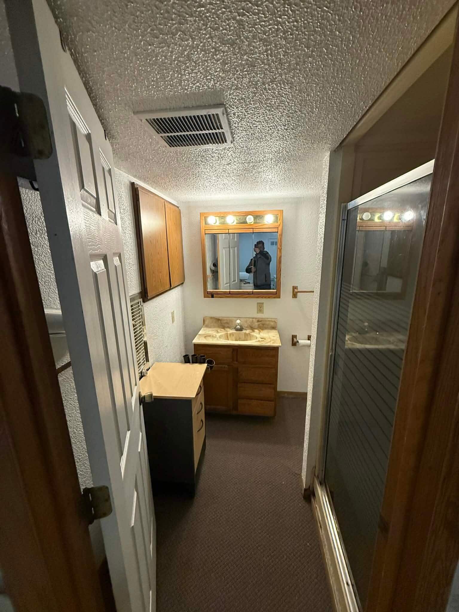 Building Photo - 4831 Ridge Rd