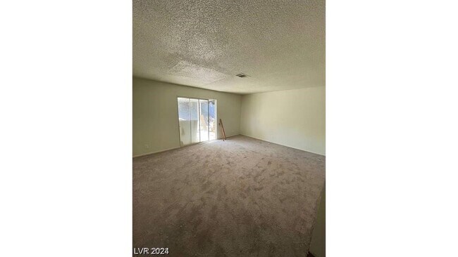 Building Photo - 3955 Ventura Way