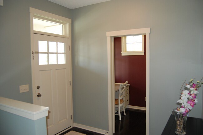 Building Photo - 15822 Drawstone Trail