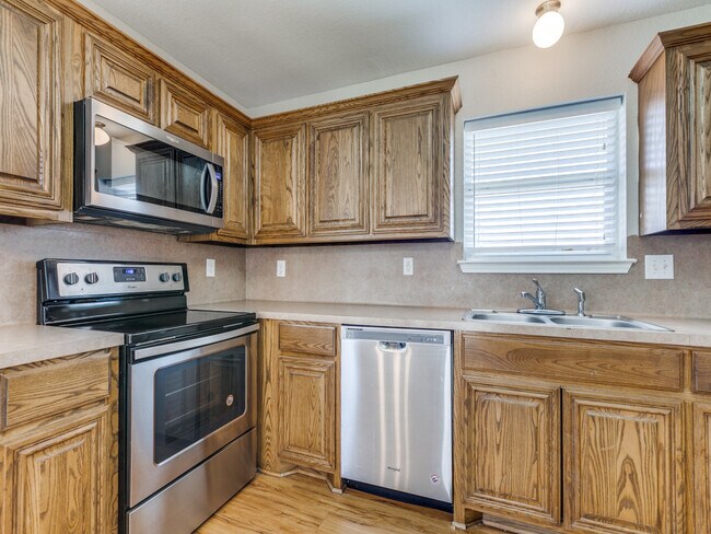 Building Photo - 6123 Flower Meadow