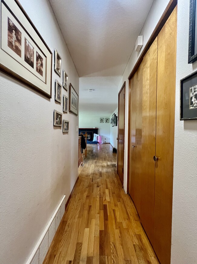 Building Photo - 11416 143rd St Ct NW