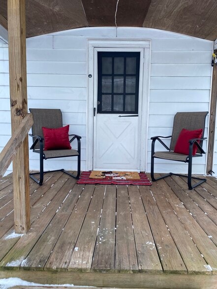 Building Photo - 1101 7th Ave