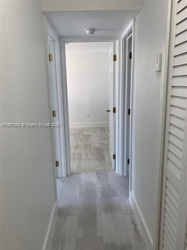 Building Photo - 6825 SW 45th Ln