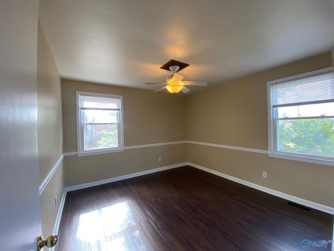 Building Photo - 6504 Whitesburg Dr