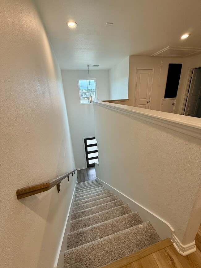Building Photo - 11707 Eclipse Dr