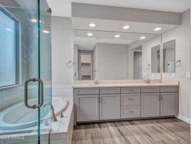 Building Photo - 44529 N Sonoran Arroyo Ln