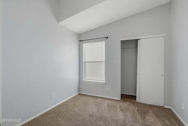 Building Photo - 12483 Tierra Dulce Dr