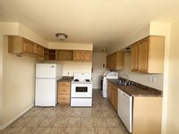 Building Photo - 2035 E 2700 S