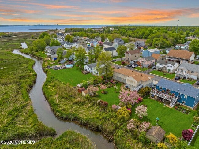 Building Photo - 1205 High Ave