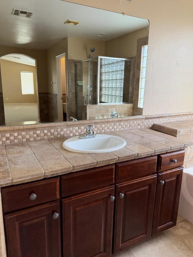 Building Photo - 3436 E Casa Mader Dr