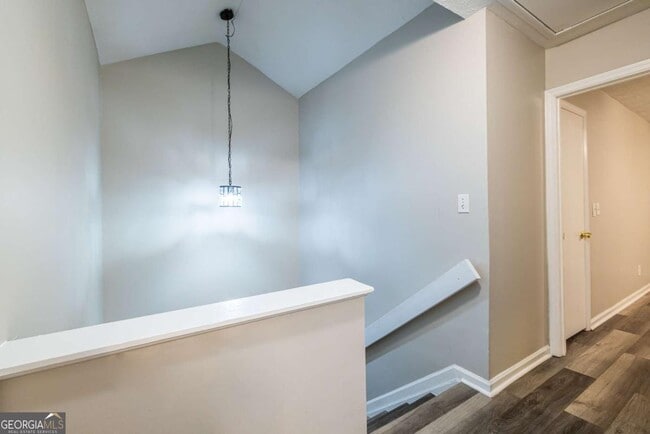 Building Photo - 1010 Mariners Ct