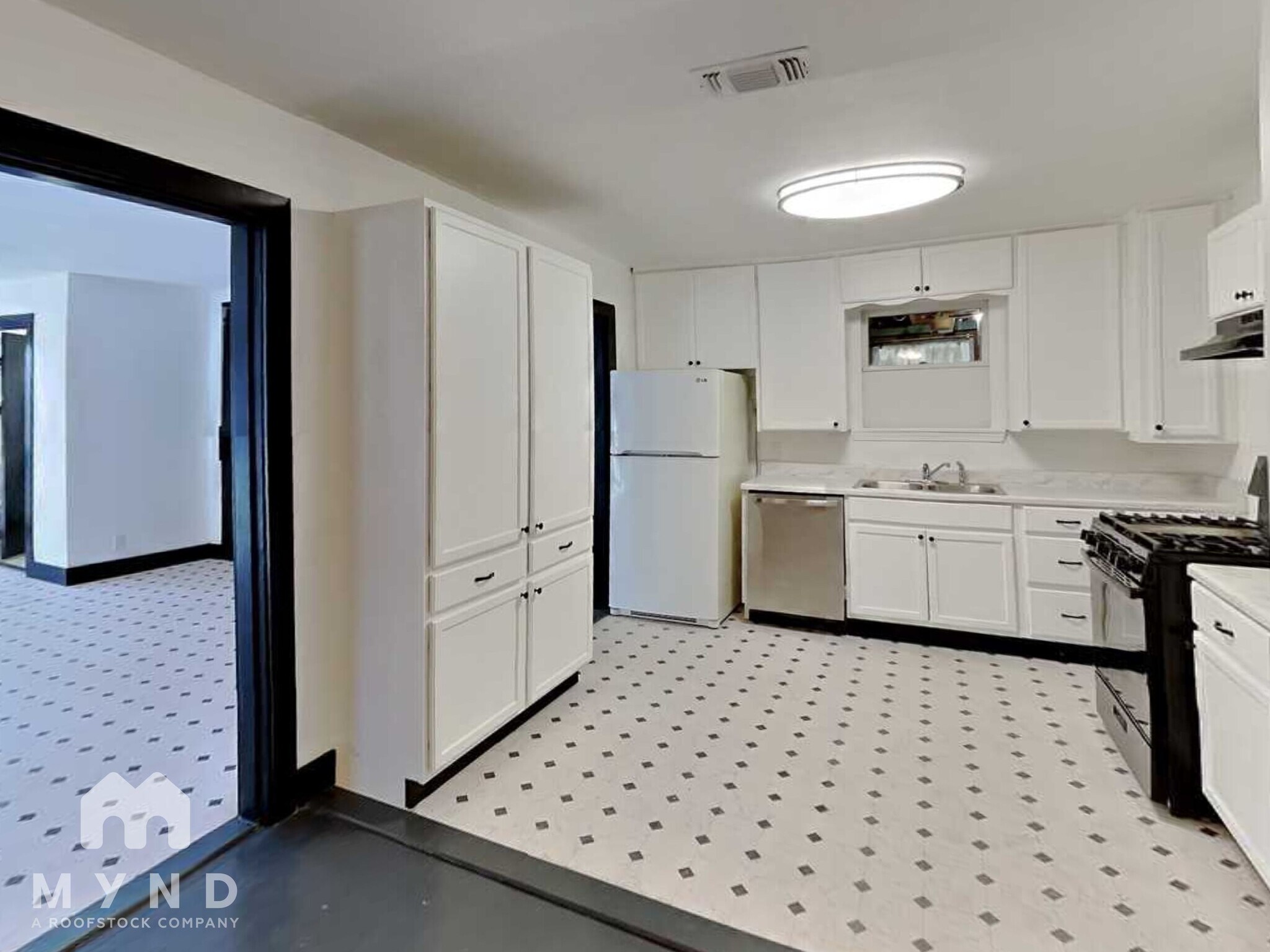 Building Photo - 428 Quentin Dr