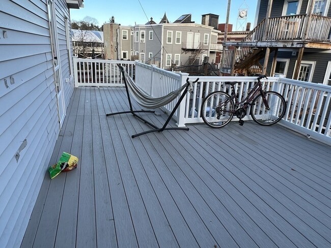 Building Photo - 12 Weld Hill St