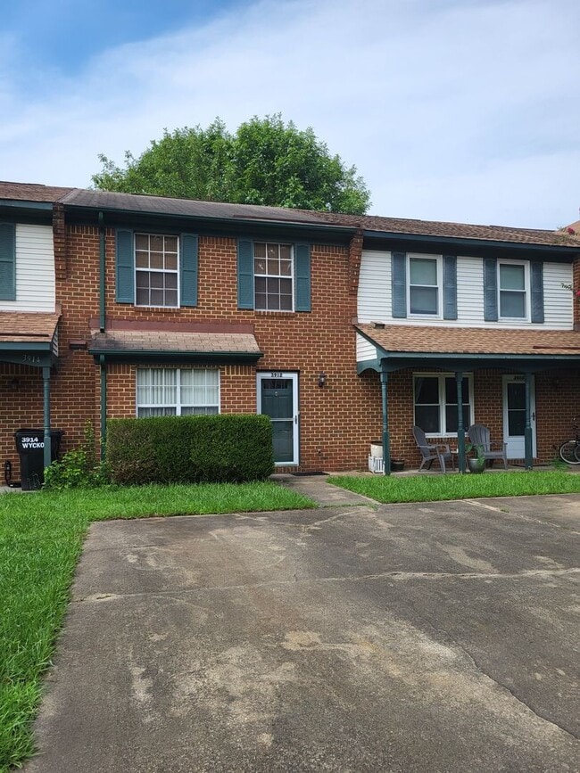 Primary Photo - THALIA WAYSIDE TOWNHOMES